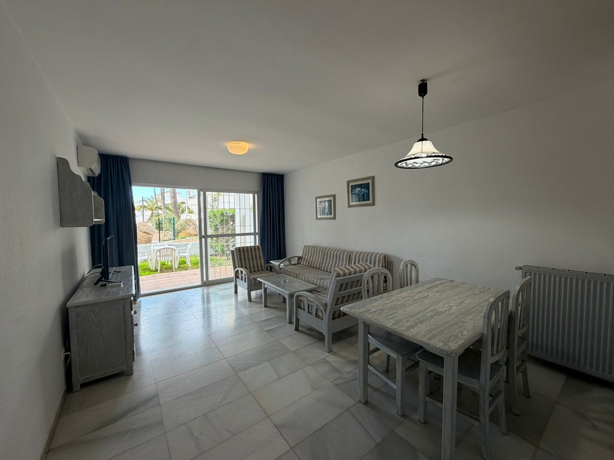 Apartamento en planta baja con jardín, Complejo Golf Center Pueblo