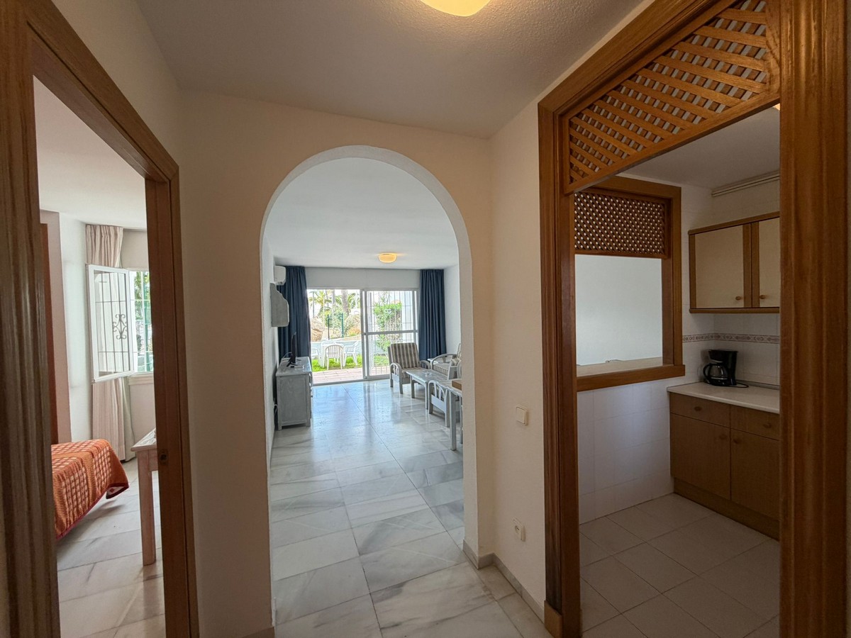 Apartamento en planta baja con jardín, Complejo Golf Center Pueblo