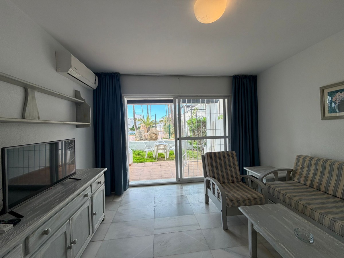 Apartamento en planta baja con jardín, Complejo Golf Center Pueblo