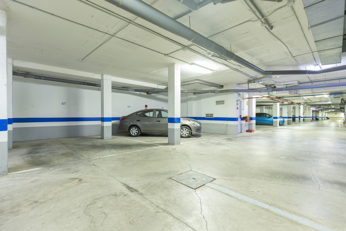 Ático listo para entrar a vivir en el complejo Agua Serena, 2ª línea de playa