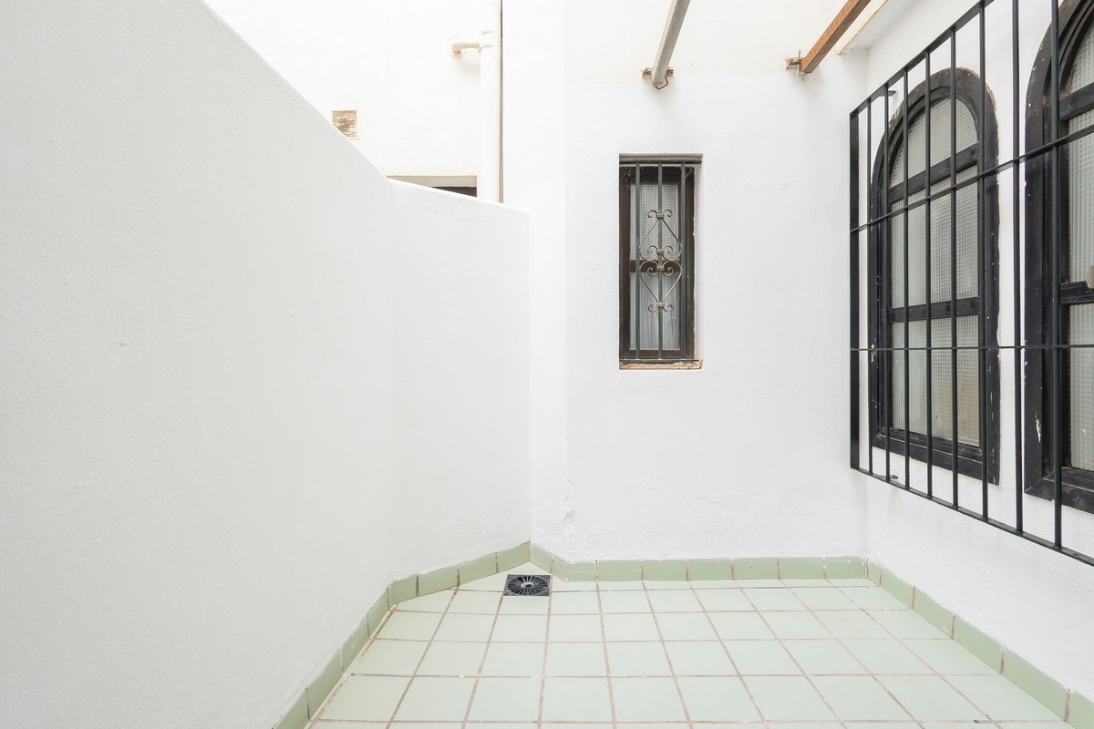 Wohnung in zweiter Strandreihe, Urb. Playa Serena