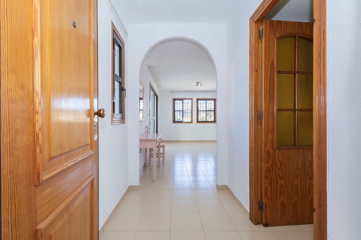 Wohnung in zweiter Strandreihe, Urb. Playa Serena