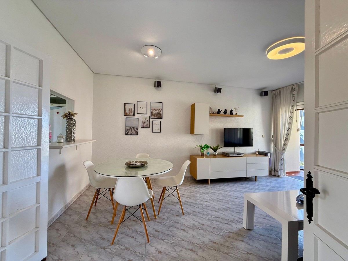 Wohnung im Gebäude Ondina, Aguadulce Sur