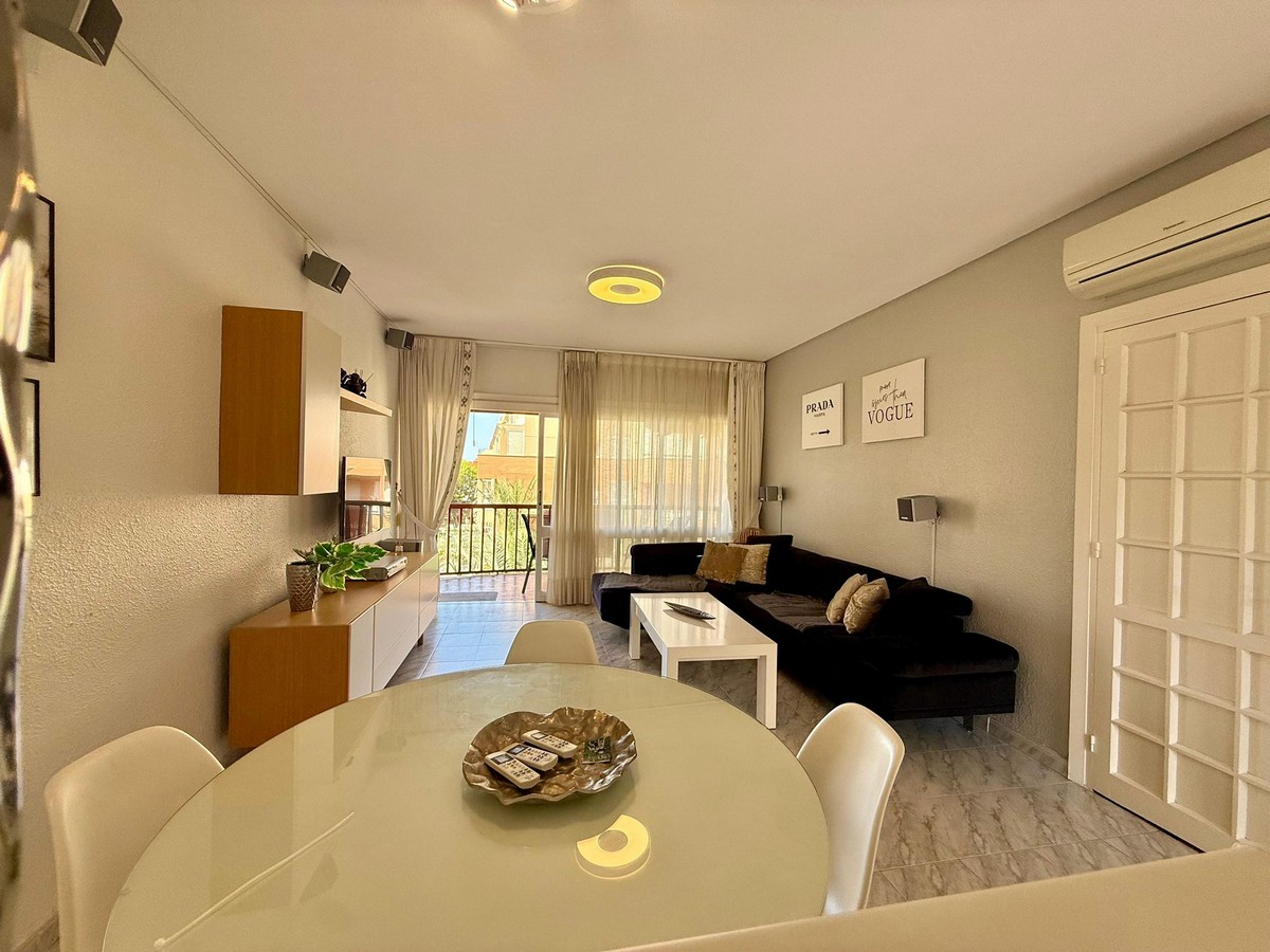 Wohnung im Gebäude Ondina, Aguadulce Sur