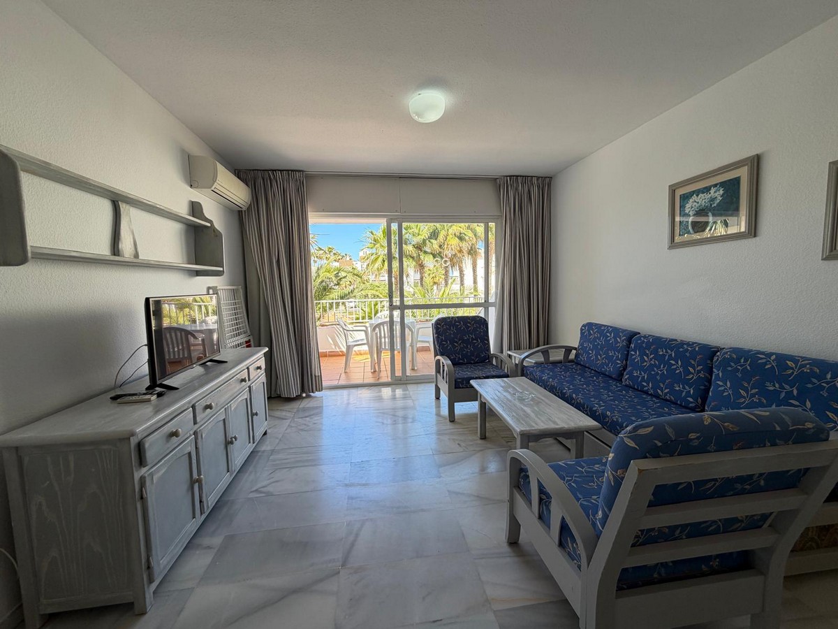 Apartamento en planta primera, Complejo Golf Center Pueblo