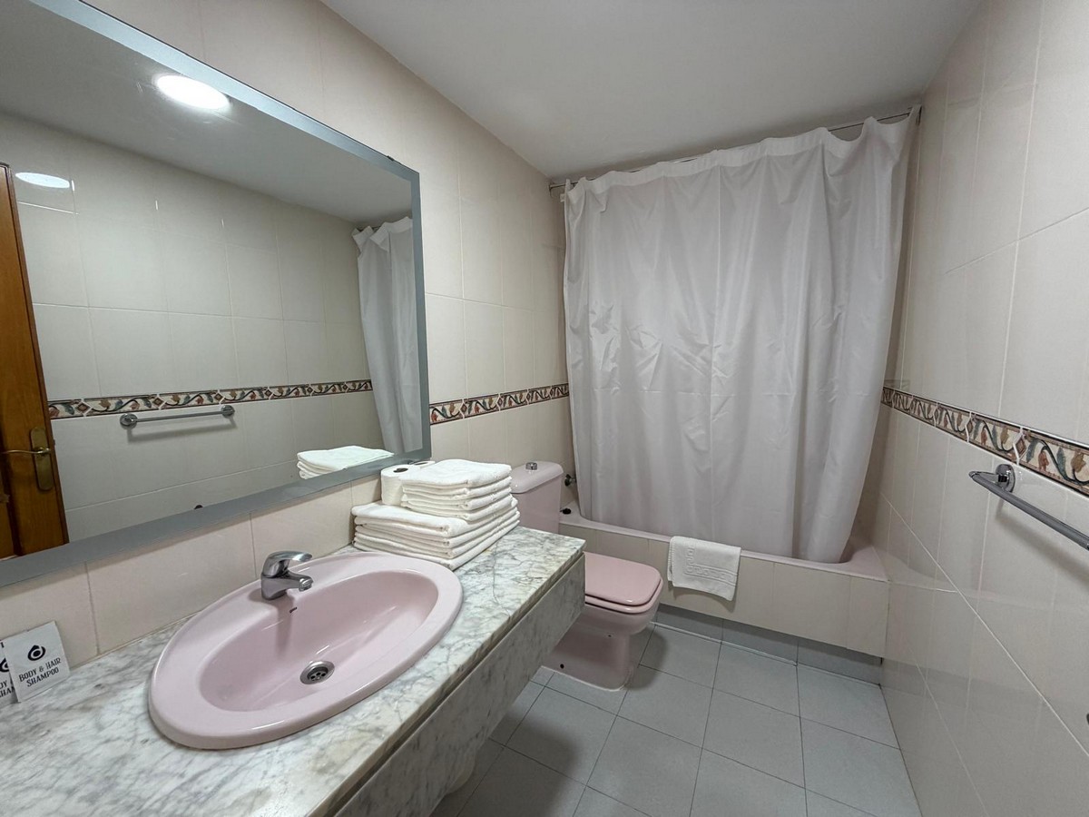 Apartamento en planta primera, Complejo Golf Center Pueblo