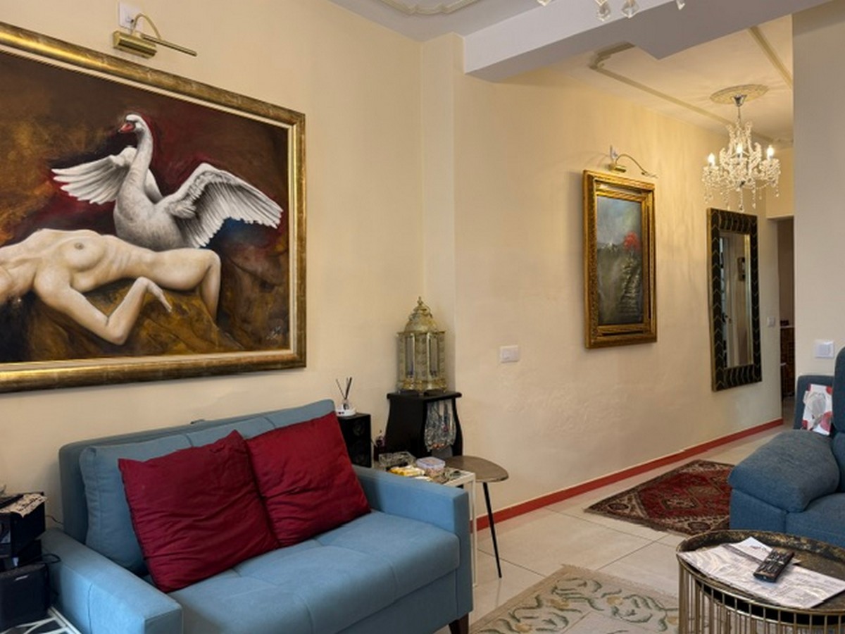 Casa De Pueblo en el corazón de Enix