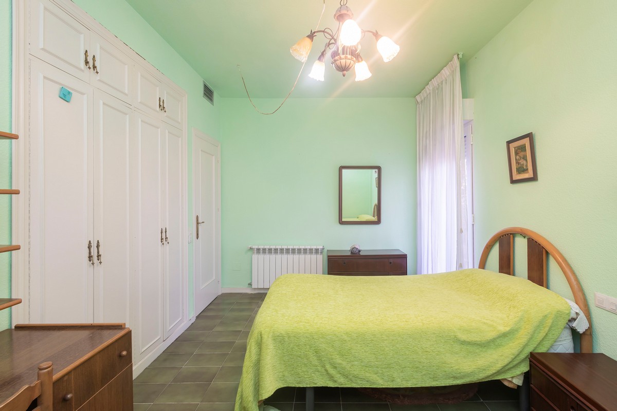 Grande villa indépendante dans un emplacement privilégié