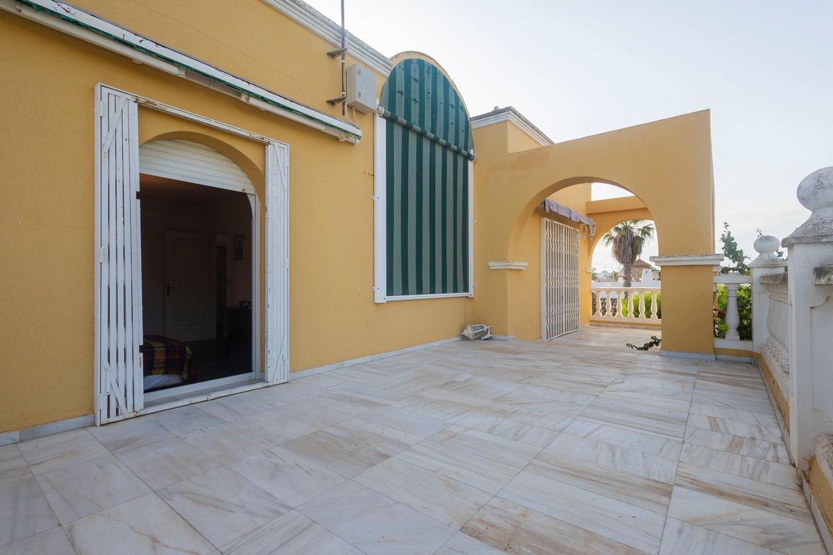 Grande villa indépendante dans un emplacement privilégié