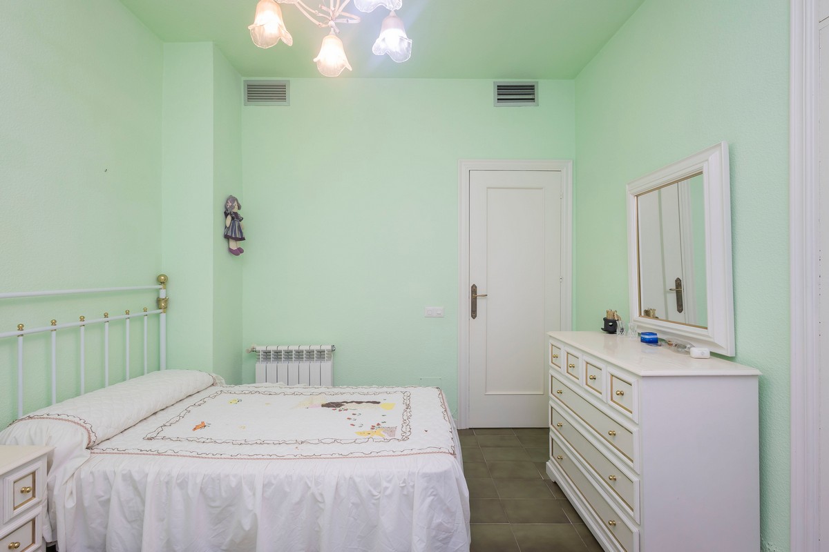 Grande villa indépendante dans un emplacement privilégié