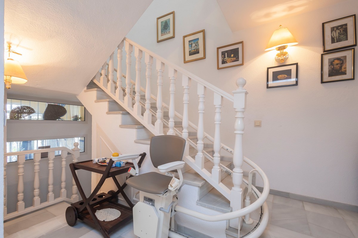 Grande villa indépendante dans un emplacement privilégié