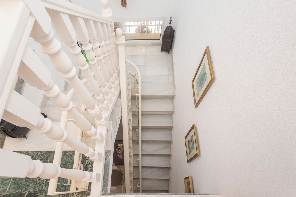 Grande villa indépendante dans un emplacement privilégié