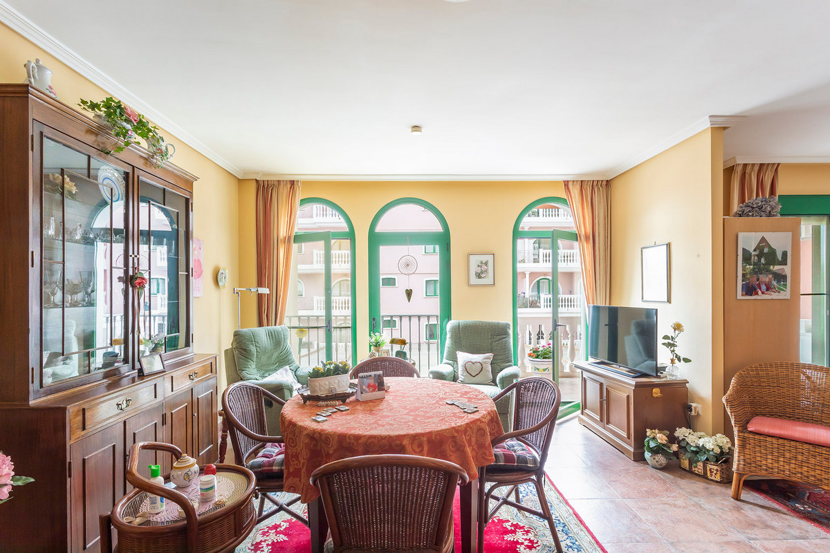 Spacieux studio à Palazzo Vivaldi, Urb. Las Salinas