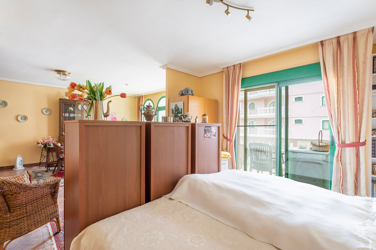 Spacieux studio à Palazzo Vivaldi, Urb. Las Salinas