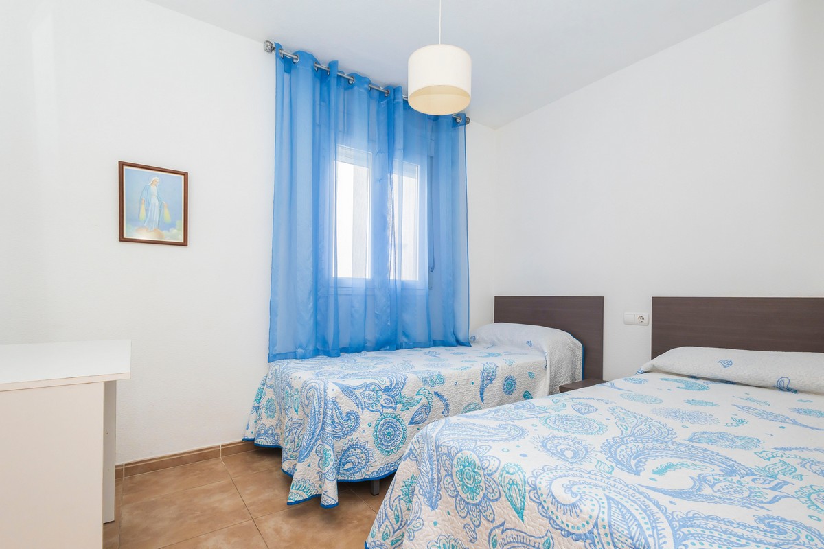 Bright penthouse with a terrace, close to the beach