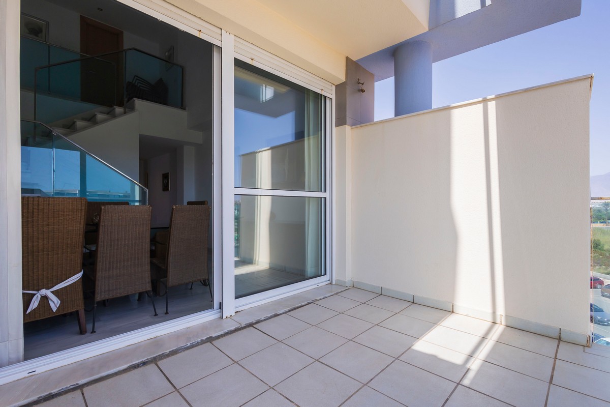 Duplex-Penthouse im Wohnanage Marina Serena Golf, 1. Strandreihe