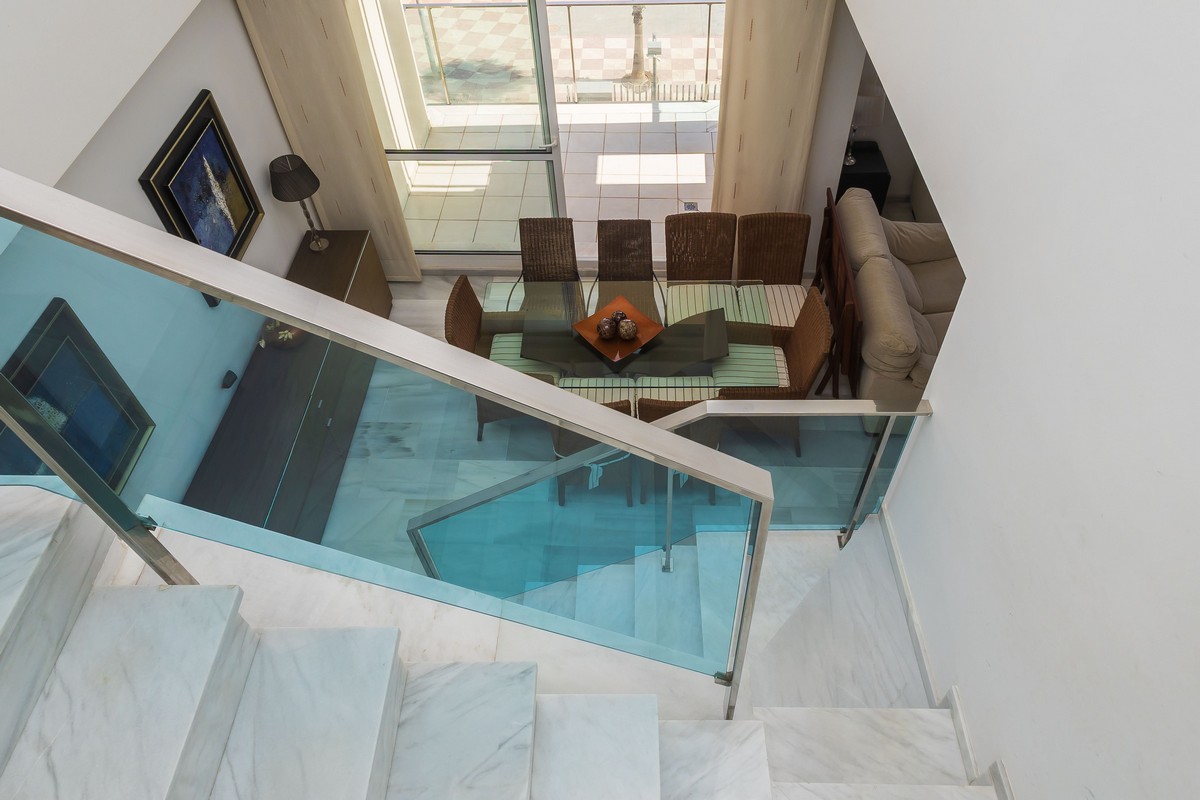 Duplex-Penthouse im Wohnanage Marina Serena Golf, 1. Strandreihe