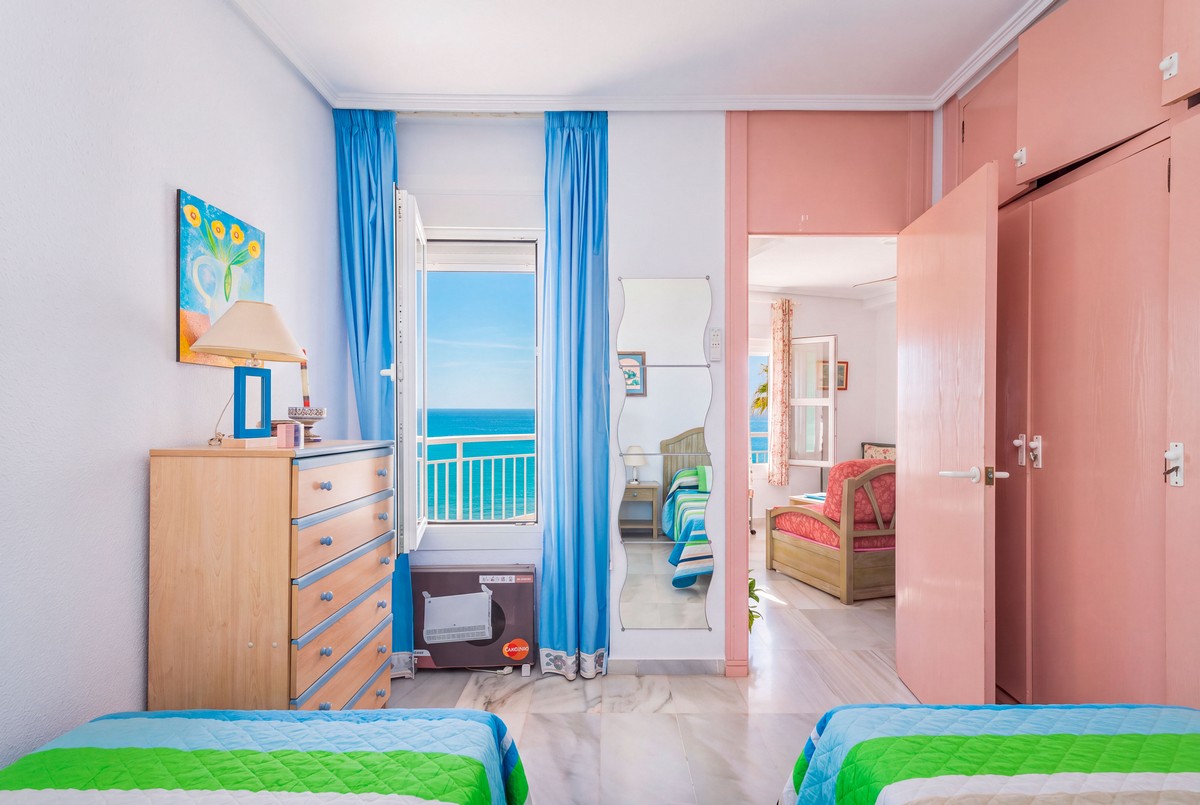 Apartamento en primera línea de playa junto al Castillo de Santa Ana