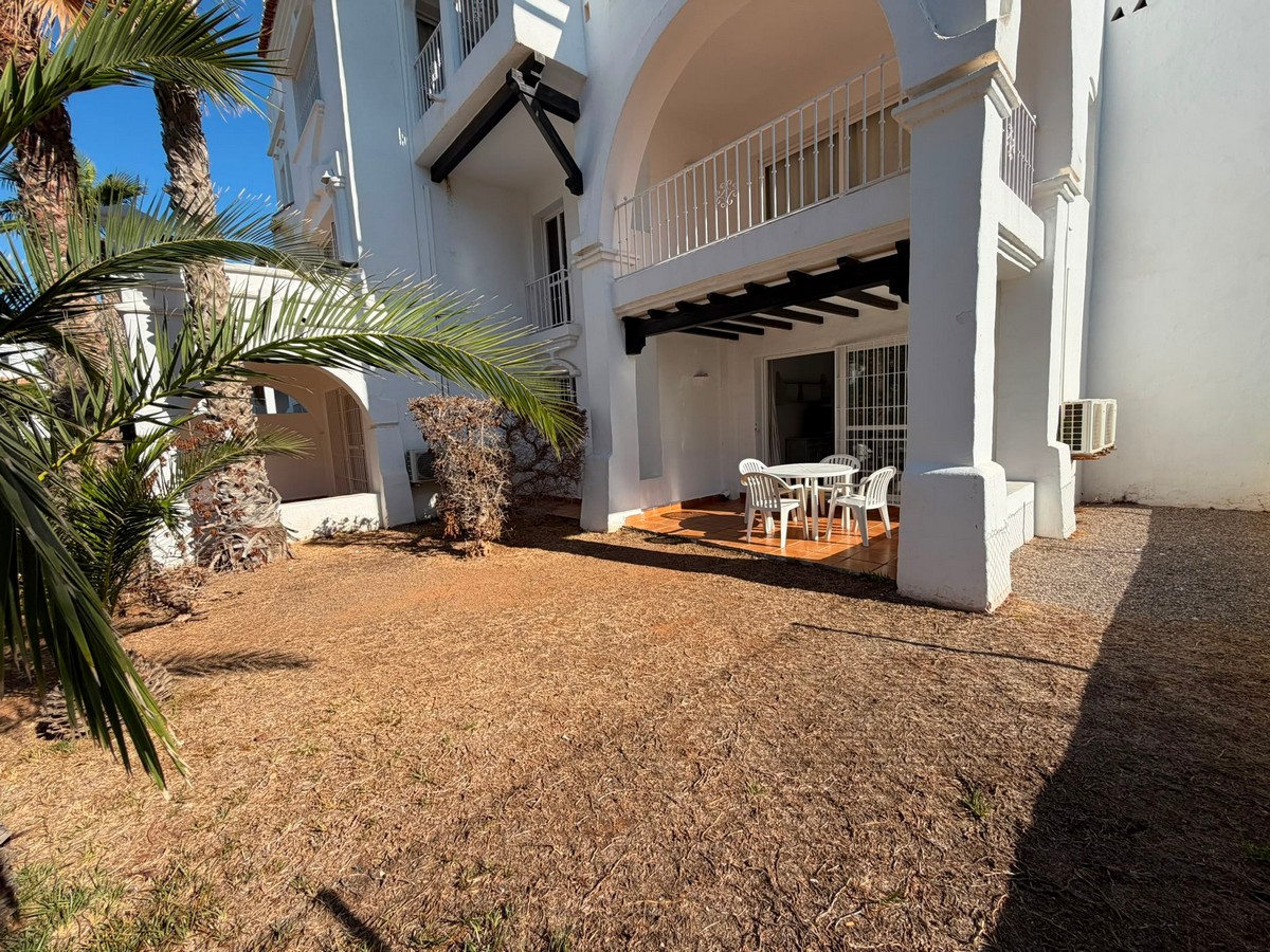 Apartamento en planta baja, Complejo Golf Center Pueblo