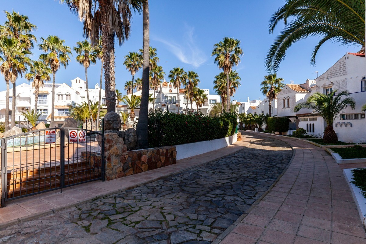 Apartamento en planta baja, Complejo Golf Center Pueblo
