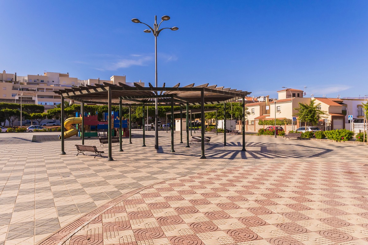 Maison mitoeynne intégralement rénovée à La Romanilla, Roquetas de Mar