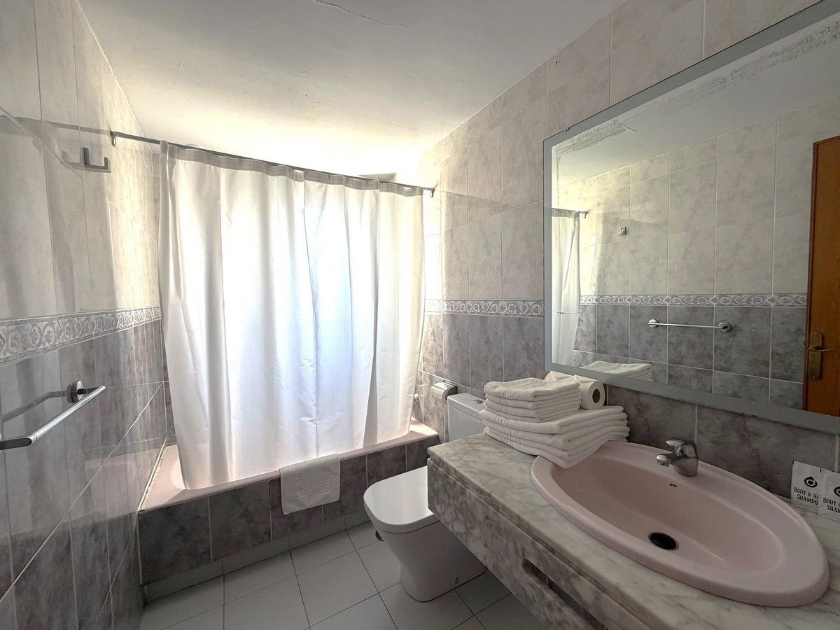 Apartamento en planta primera, Complejo Golf Center Pueblo