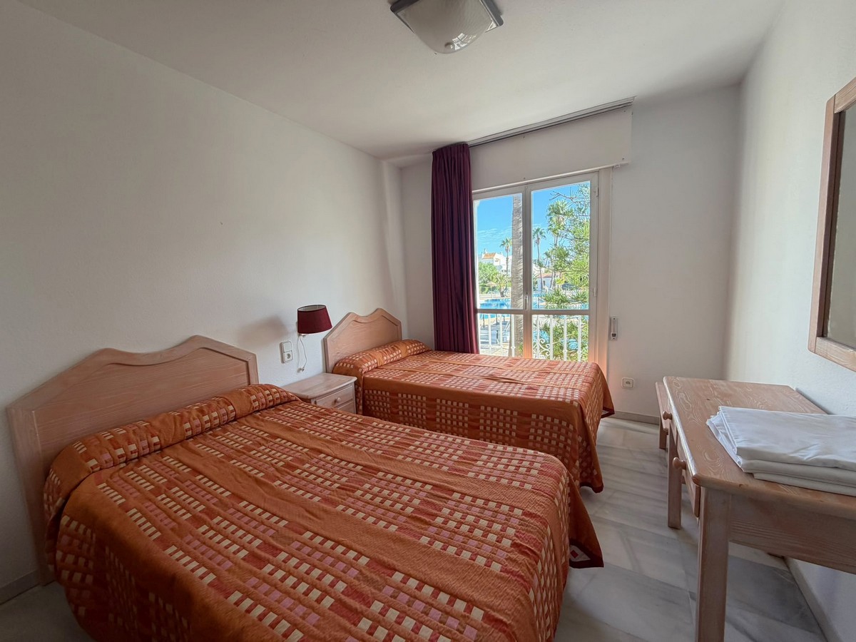 Apartamento en planta primera, Complejo Golf Center Pueblo