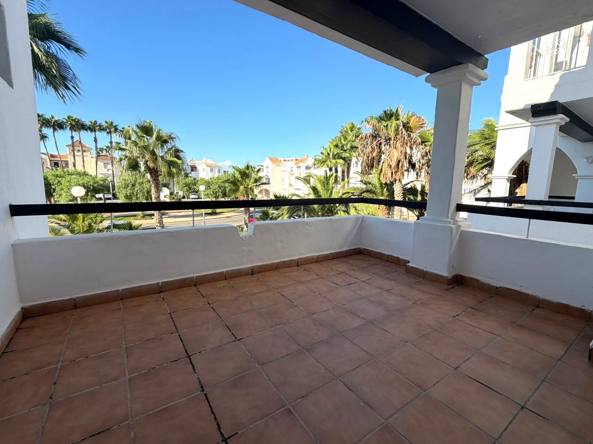 Apartamento en planta primera, Complejo Golf Center Pueblo