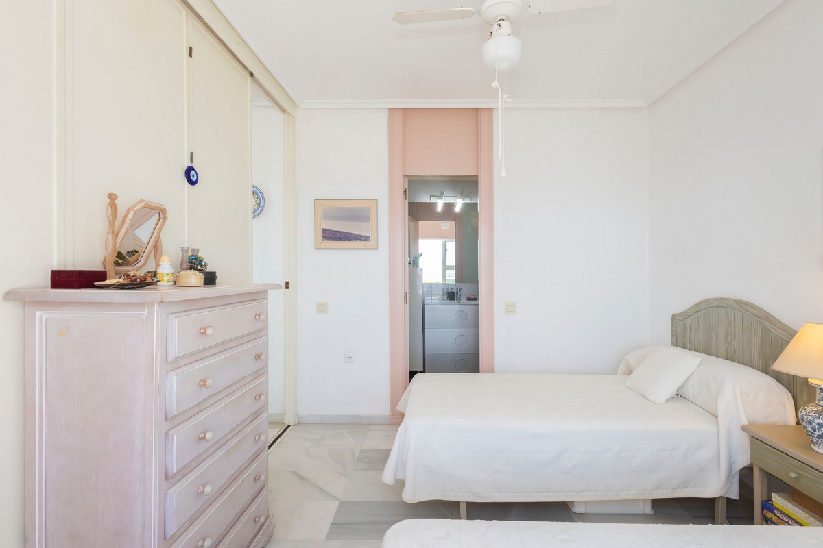 Penthouse in erster Strandreihe neben der Castillo Santa Ana