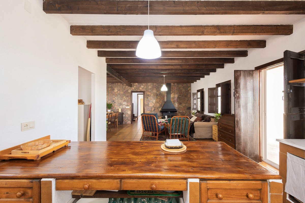 Espectacular casa rural con vistas y gran parcela en Félix